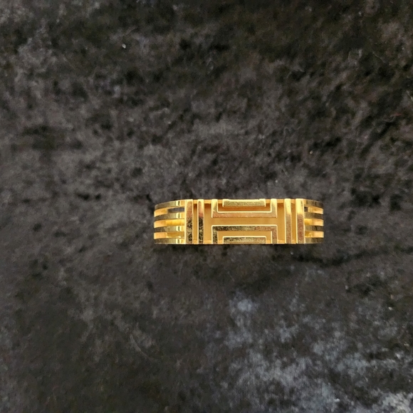 Tory Burch Gold Color FitBit Bracelet - Picture 3 of 15